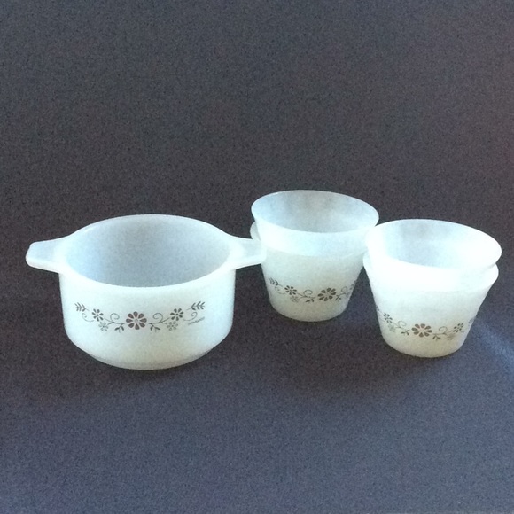 vintage termocrisa opaline milk glass cups floral excellent vintage condition - Picture 5 of 9